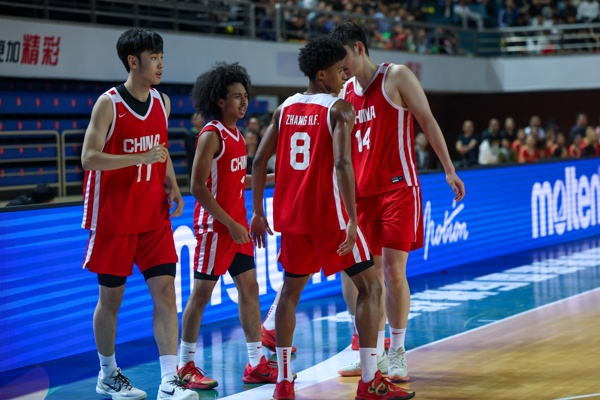 星空体育中国-死亡之组！中国U19同组的德国&amp;斯洛文尼亚晋级4强 加拿大惜败美国