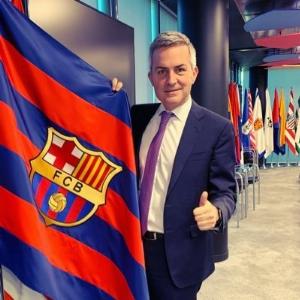 星空体育官网-前高层谈诺坎普延期：这是玩弄巴萨球迷，又一次管理无能的表现